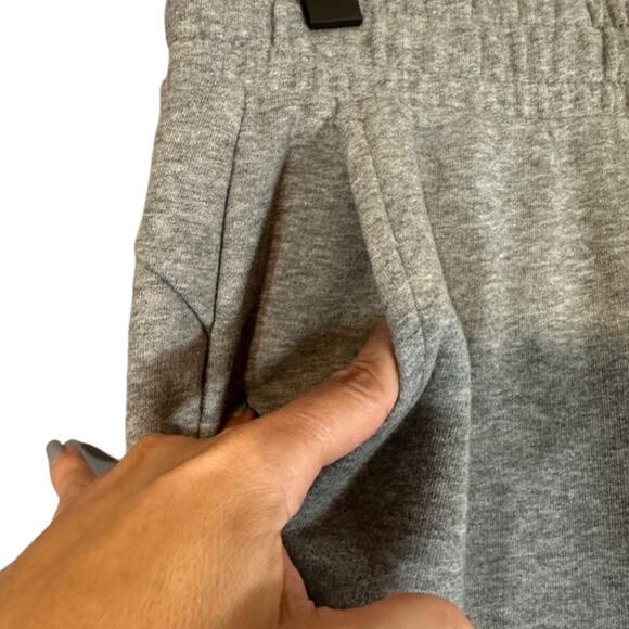 Puma Gray Cotton Blend Logo Comfortable Casual Basic Shorts Men Sz M - Picture 3 of 10